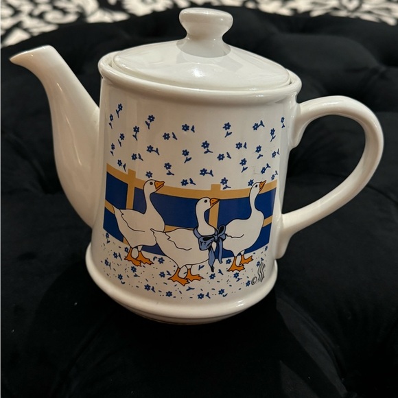 VTG Duck Geese Tea Pot Kettle Ceramic MCM 80s Kitchen Blue Flower Bow Farmhouse - Picture 15 of 16